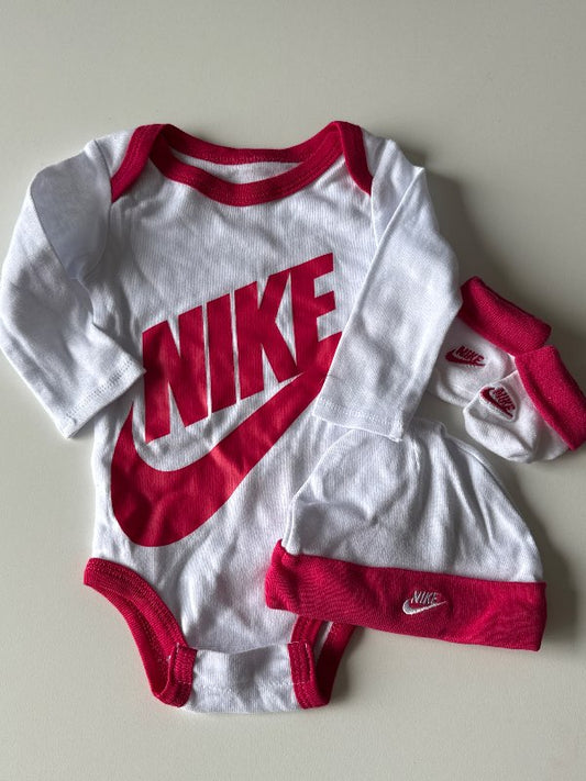 Nike bleikt sett
