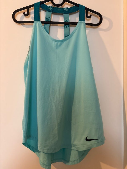 Bolur Nike