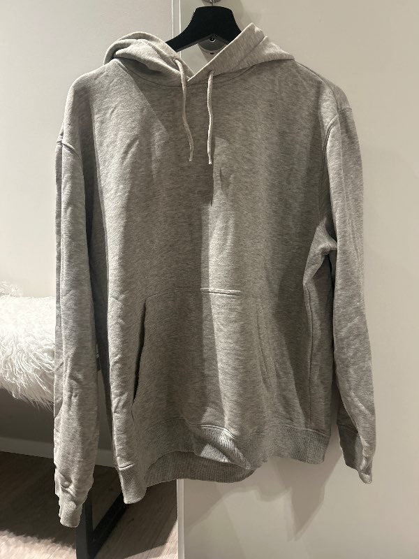 Weekday hettupeysa R