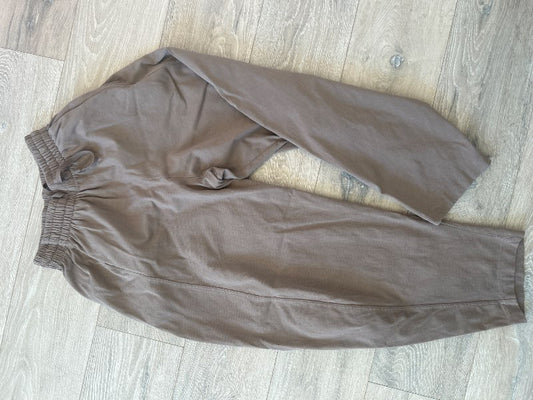 Brúnar Zara buxur