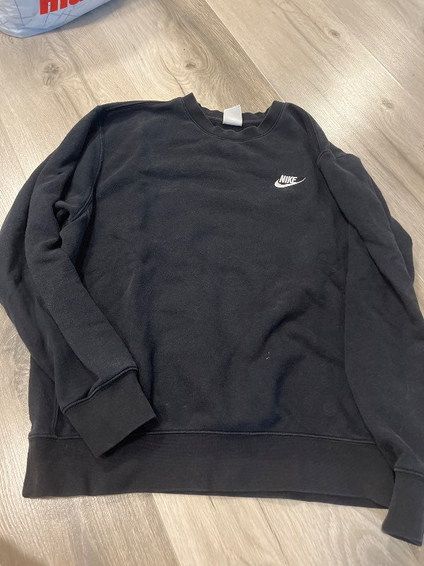 black nike hoodie