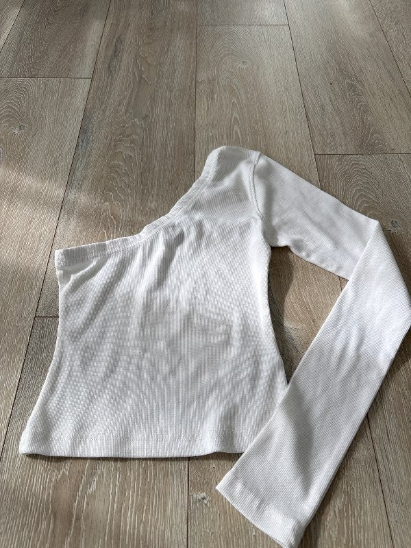 Boohoo hvítur toppur
