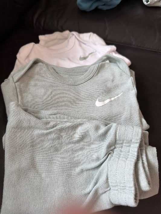 Nike sett