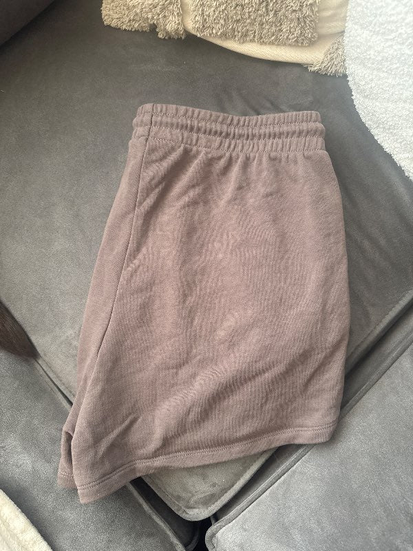 H&m brúnar stuttbuxur