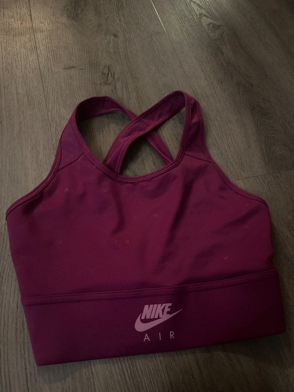 T nike toppur