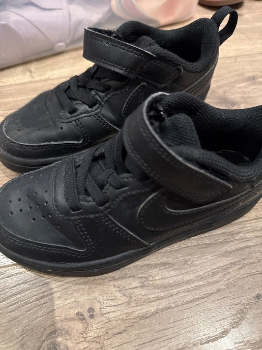 nike skor svartir