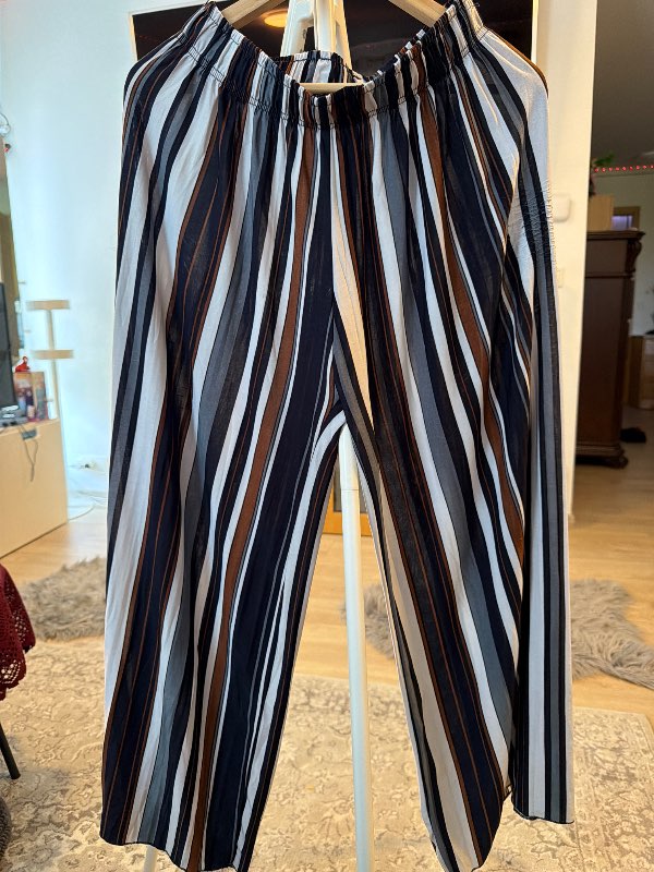 track pants
