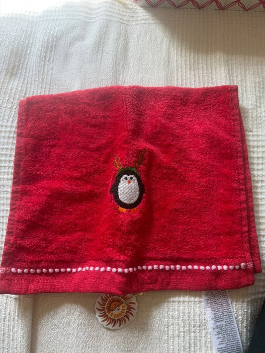 Penguin red towel