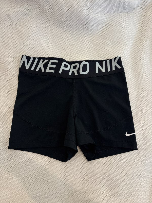 Nike pro stuttbuxur  Uk