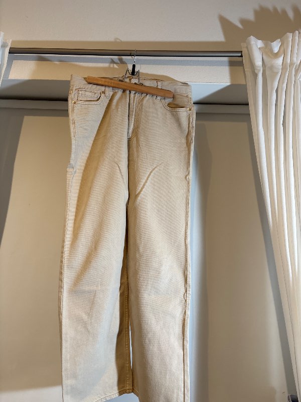 Beige gallabuxur- River Island.  Uk