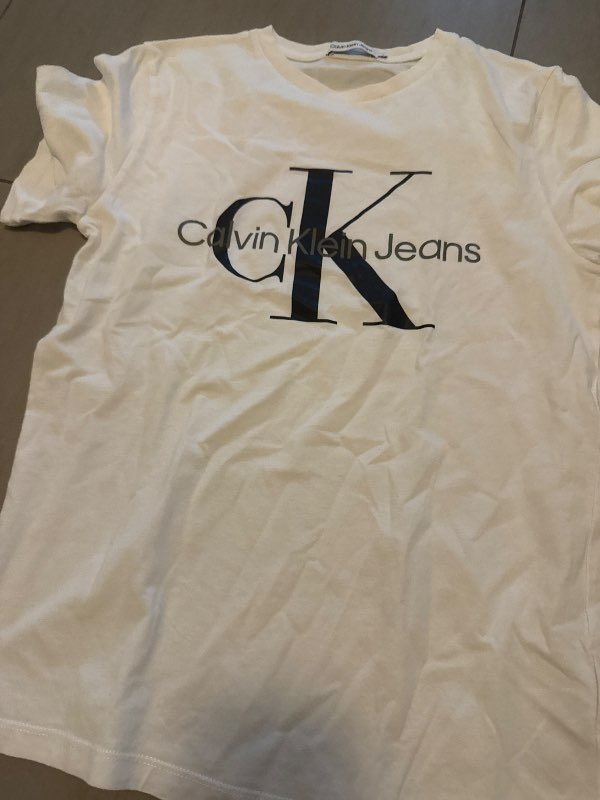 Calvin Klein bolur
