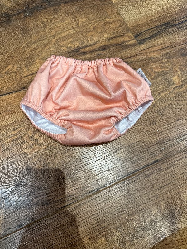 Modern cloth sundbleyja