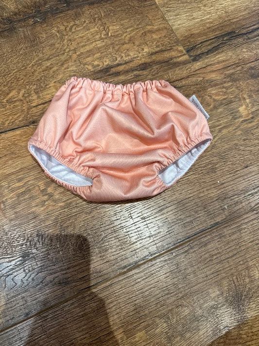 Modern cloth sundbleyja