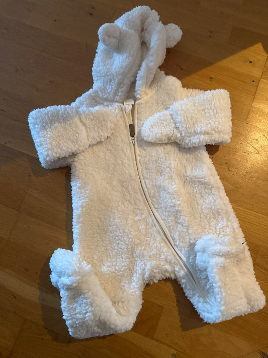 Hvítur mjúkur galli