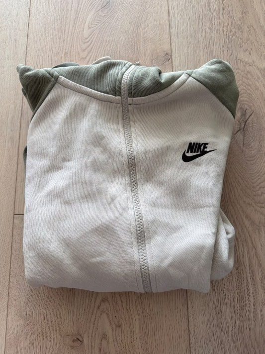 nike tech fleece græn/hvit