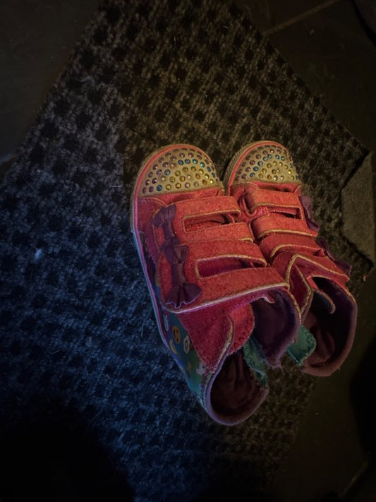 Sketchers ljosaskor