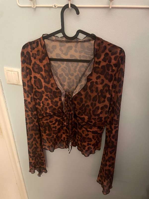 Júník Leopard Langerma Toppur