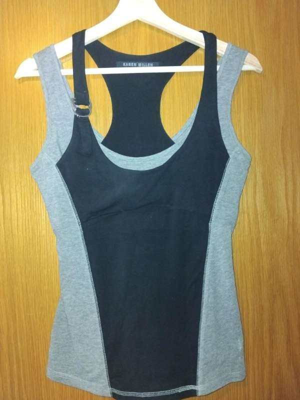 svartur og grár karen millen toppur